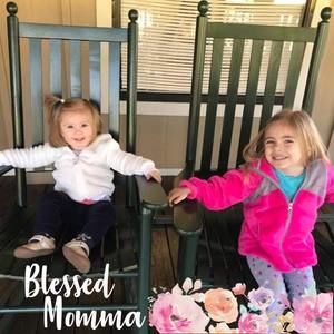 Meet your Posher, Carrie